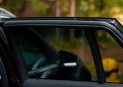 É legal ter vidros escurecidos no carro em Portugal? Eis a resposta