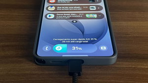 Esta opção do ​Android 17 vai proteger a bateria do teu telemóvel durante o carregamento