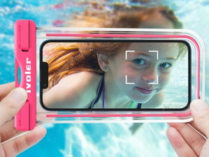 Este é o acessório que precisas para levar o smartphone para a praia em segurança