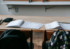 Este erro com os manuais escolares pode meter muitos portugueses em (grandes) problemas