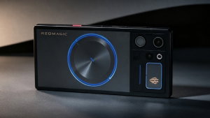 Este novo smartphone permite jogar títulos da Steam e tem arrefecimento líquido
