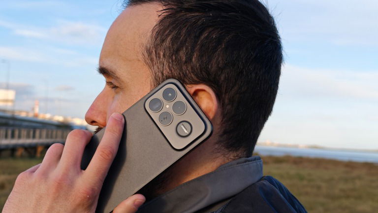 Este telemóvel da Xiaomi vai ser um caso sério em 2026. Testei e confirmo