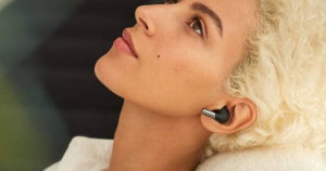 Estes auriculares Bluetooth premium estão ao melhor preço de sempre