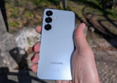 Estes telemóveis Samsung vão ter One UI 9 antes do que achávamos