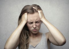 Estudo diz-te uma forma (fácil) de reduzir a ansiedade. Só demora 24 minutos