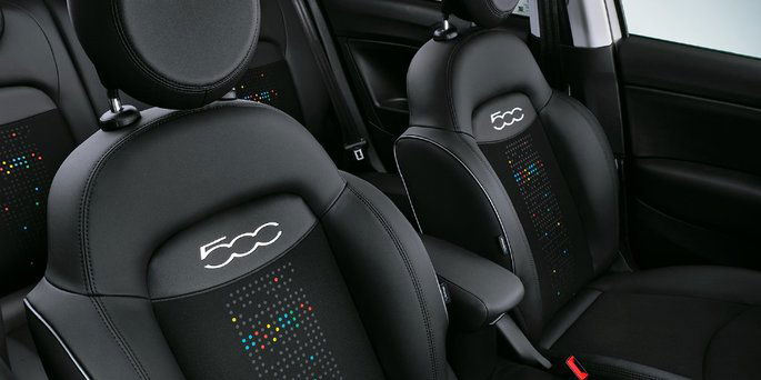 Fiat 500 Family Hey Google