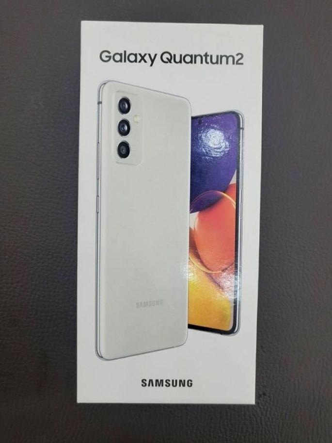 Caixa do Galaxy Quantum2, versão coreana do Galaxy A82
