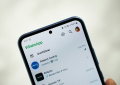 Falha grave no WhatsApp deixa as tuas fotos expostas a outros, mas trago uma solução