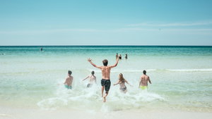 Férias do ano anterior: ACT faz novo aviso aos trabalhadores