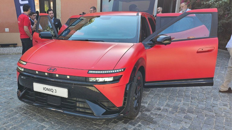 Fomos conhecer o Hyundai Ioniq 3: 100% elétrico compacto com design que foge à regra