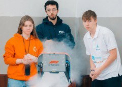Fórmula 1 também se faz em Portugal com jovens do Porto a correr a 80 km/h
