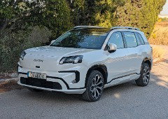Conduzi o GAC Aion V: SUV chinês espaçoso com um segredo muito útil