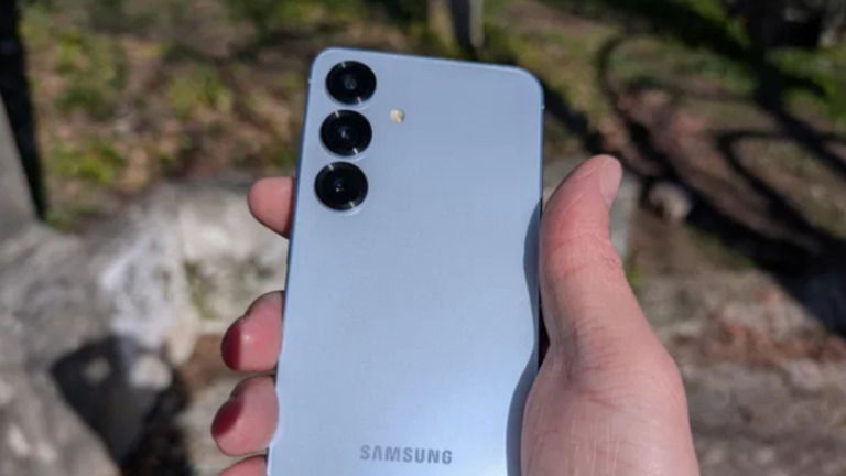 Galaxy S26: a série da Samsung que nem lançada foi e já desagrada aos fãs