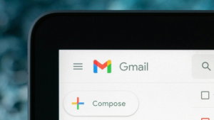 Gemini chega grátis ao Gmail com resumos de conversas para todos