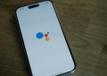 Google Assistant acaba em setembro: o que muda no telemóvel, no relógio e no carro