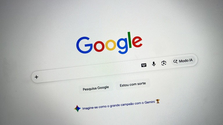 Google já usa as tuas fotos e áudios para treinar IA; vê como desativar