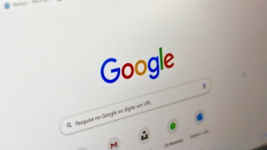 Google pode guardar as tuas imagens, áudio e vídeos das pesquisas para treinar IA
