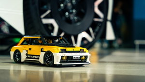 Gostas de carros e LEGO? Este Renault pode chegar às lojas