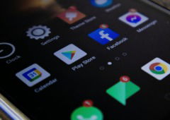 Há um dispositivo a enviar SMS falsos à tua volta. A Google quer travá-lo