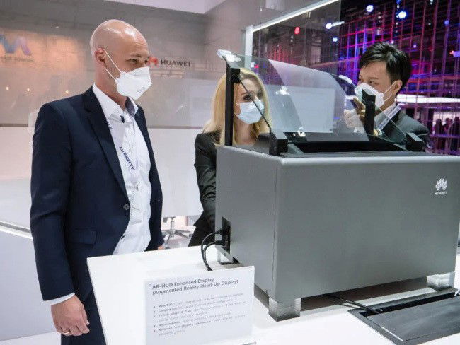 Huawei AR HUD