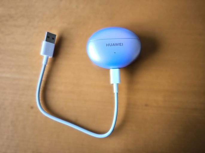 Huawei FreeBuds 6i cabo de carregamento