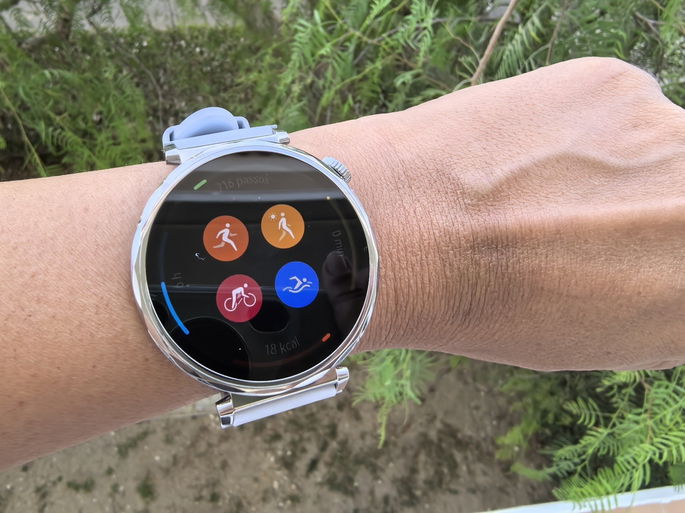 Huawei Watch GT5 no pulso