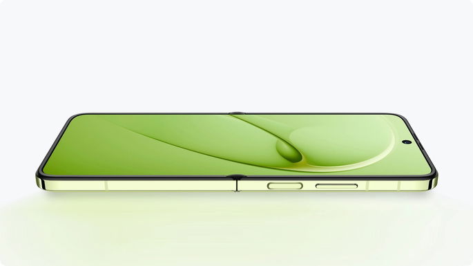 Huawei Nova Flip S