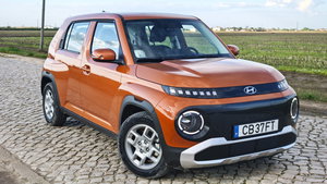 Conduzimos o Hyundai Inster: carro elétrico que cumpre a autonomia que promete