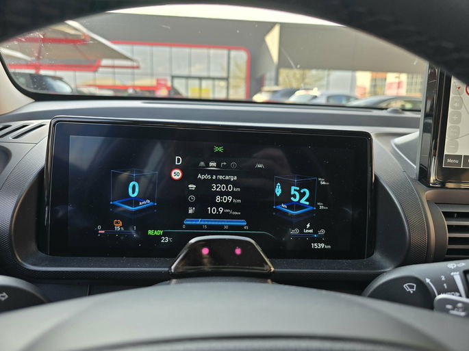 320 km feitos e 15% de bateria restante numa carga