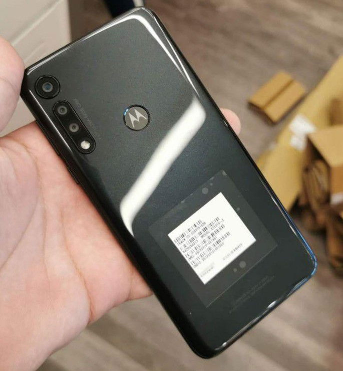 Motorola G8 Play traseira