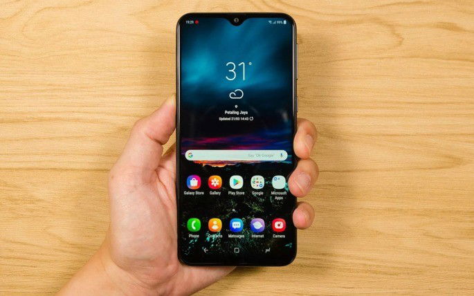 Samsung Galaxy M20