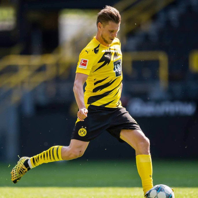 Equipamento Dortmund