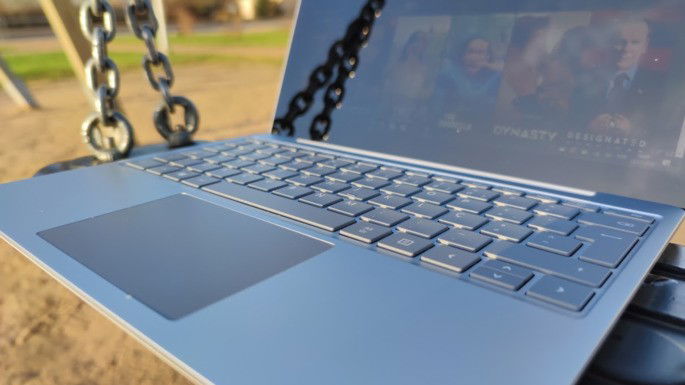 Microsoft Surface Laptop Go teclado