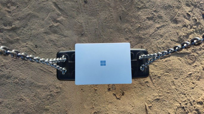 Computador portátil Microsoft Surface Laptop Go