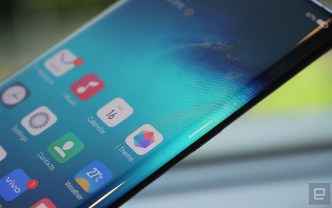 Vivo NEX 3 5G ecrã cascata