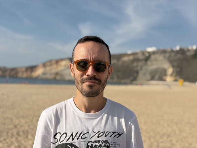 Principal, 2x, retrato