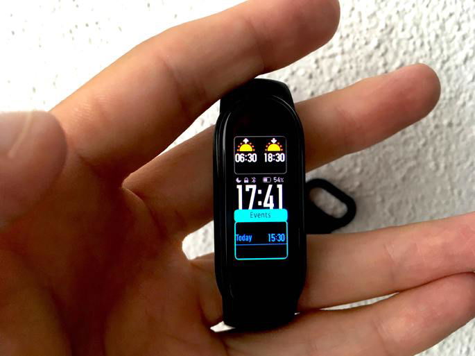 Xiaomi Mi Band 5