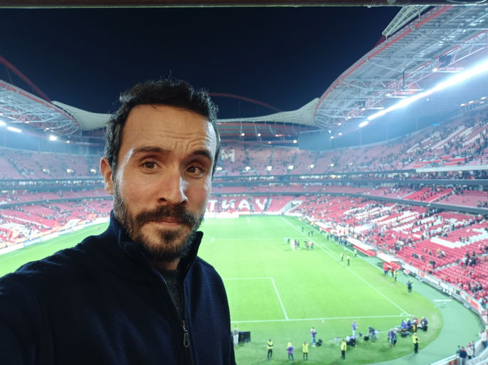 Selfie tirada com o Vivo V23 5G