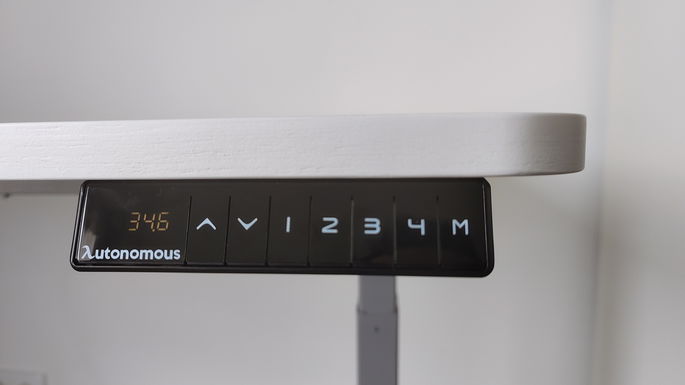 Autonomous SmartDesk Pro