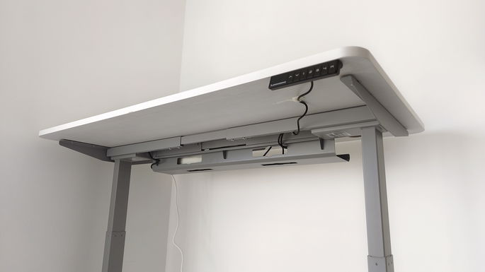 Autonomous SmartDesk Pro