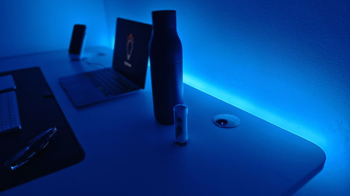 Autonomous SmartDesk Pro