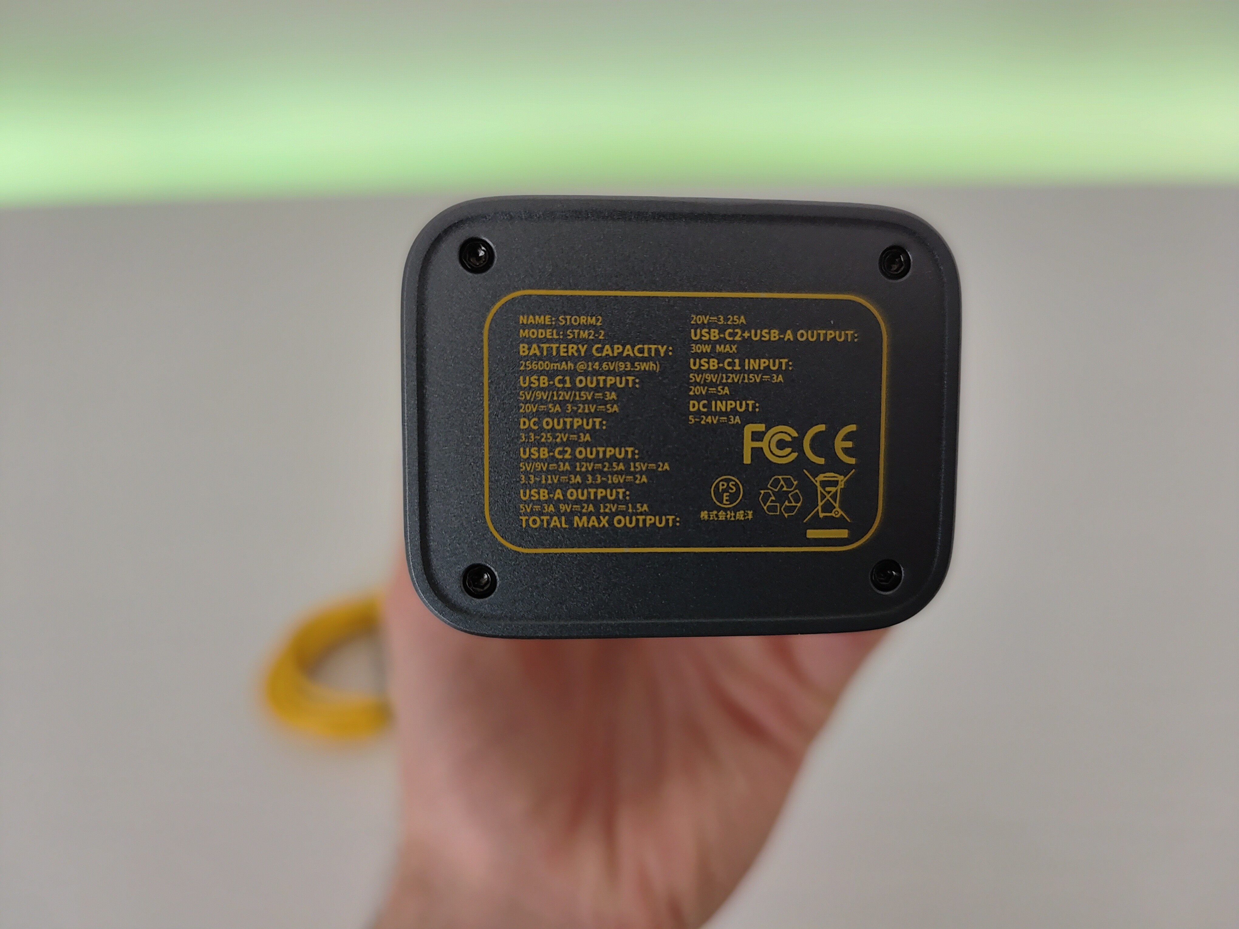 Shargeek Storm 2 review: a power bank que vem do futuro - 4gnews