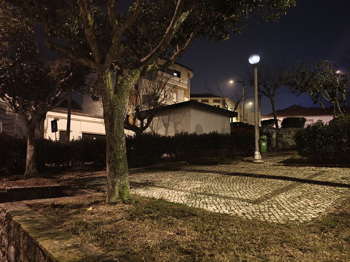 Câmara principal, à noite