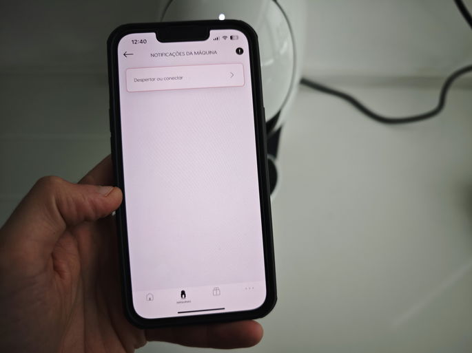 Não conseguimos ligar a máquina através da app após esta se desligar