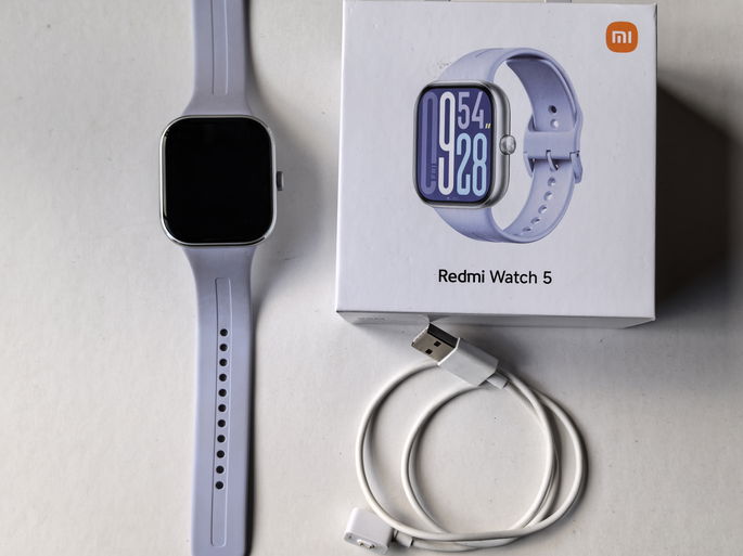 Redmi Watch 5 unboxing