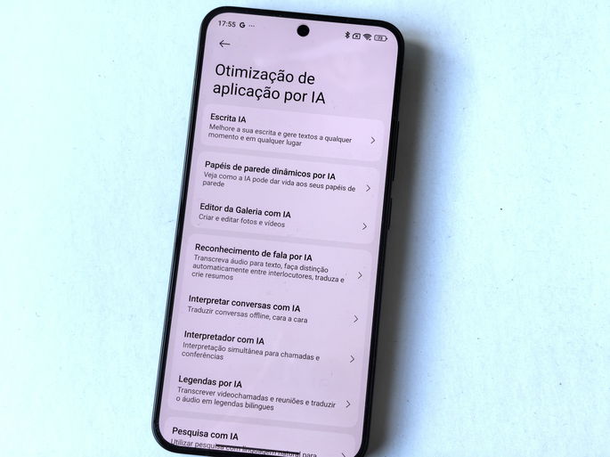 Xiaomi 15 HyperAI
