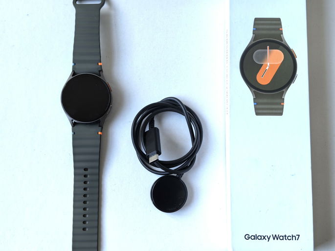 Samsung Galaxy Watch7 unboxing
