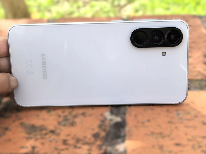 Samsung Galaxy A56 horizontal