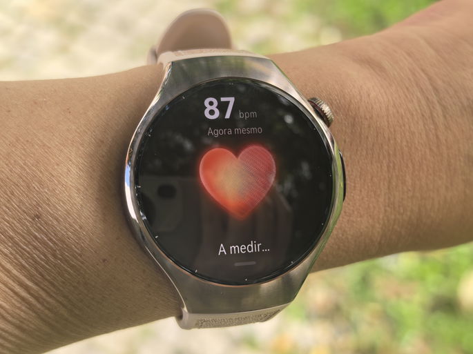 Huawei Watch 5 batimento cardíaco