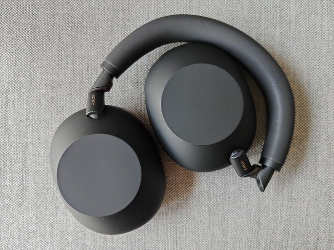 Sony WH-1000XM6 review